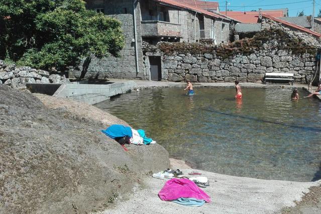 Apartamento Do Xures Maus de Salas エクステリア 写真